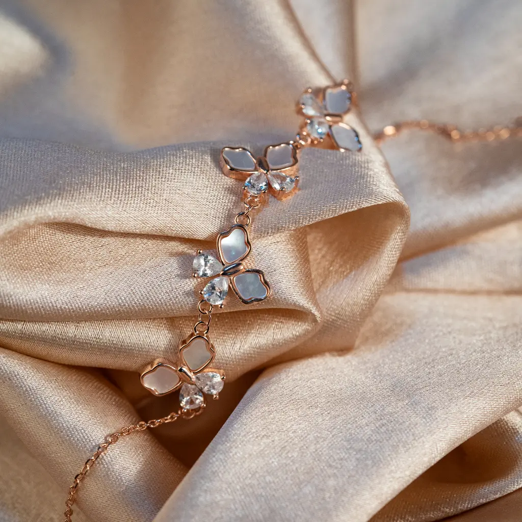 [BR017] MOP Butterfly Bracelet