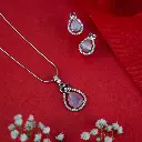 Pink stone pendant set