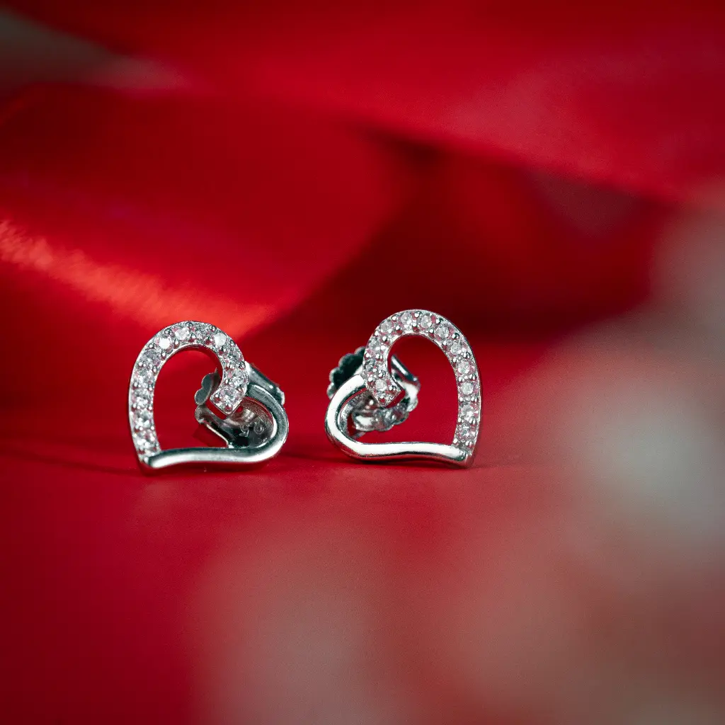[T001-Heart] Heart studs