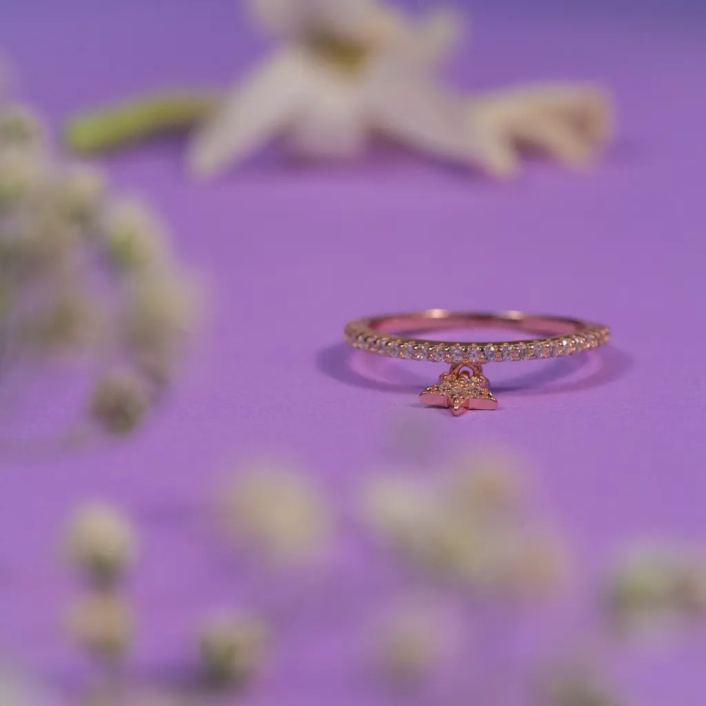 Dancing star Ring
