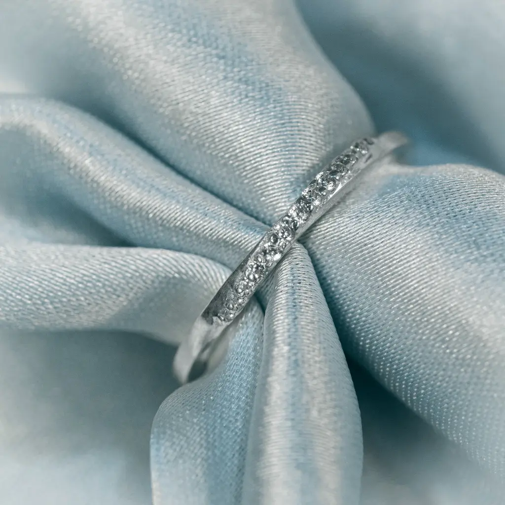 [R1007-6] Twisted Ring Band (US 6)