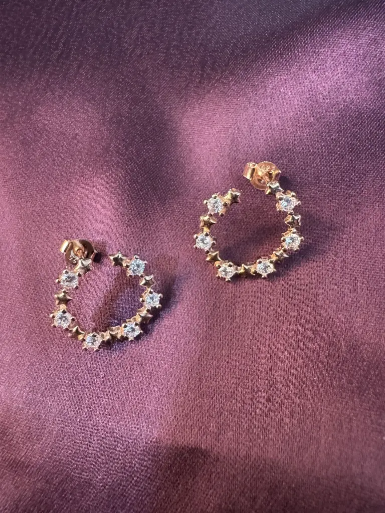 Circle Tops