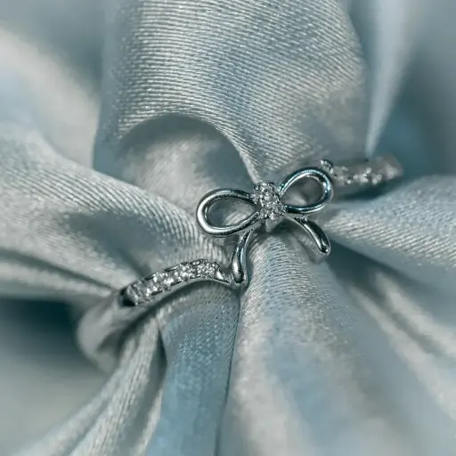 Bow Ring
