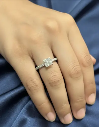 Zircon Ring