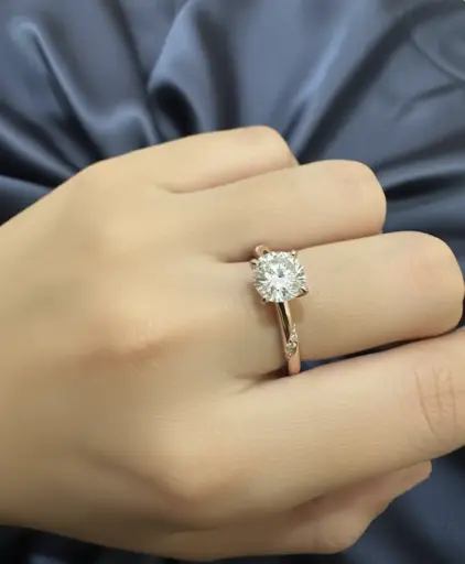 Zircon Ring